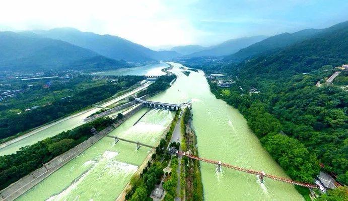 新疆今日地震，众志成城，共筑平安家园